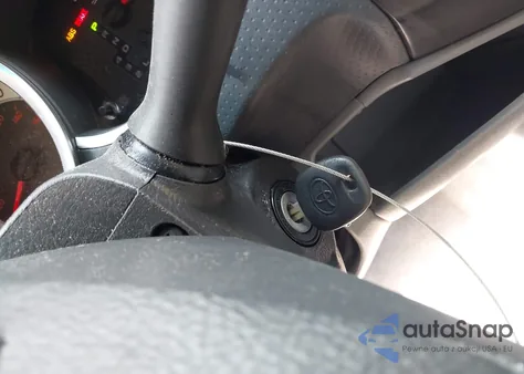 2011 Toyota Tacoma Base V6 из США, поврежденный, VIN 3TMLU4EN1BM067431